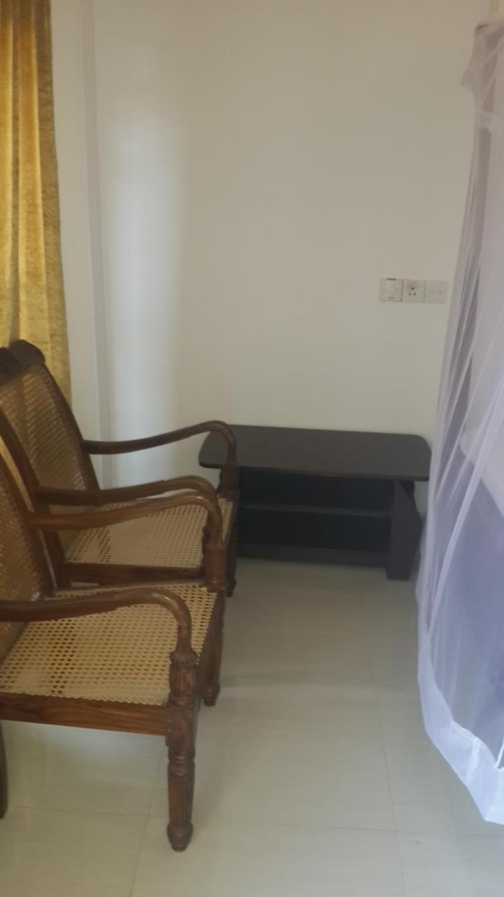 Hector House Hotell Weligama Exteriör bild